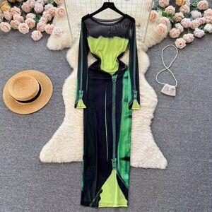 Elegant Black and Green Women's Dress